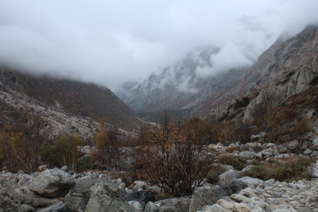 The calm before the storm! Clouds gathering in Gaumukh