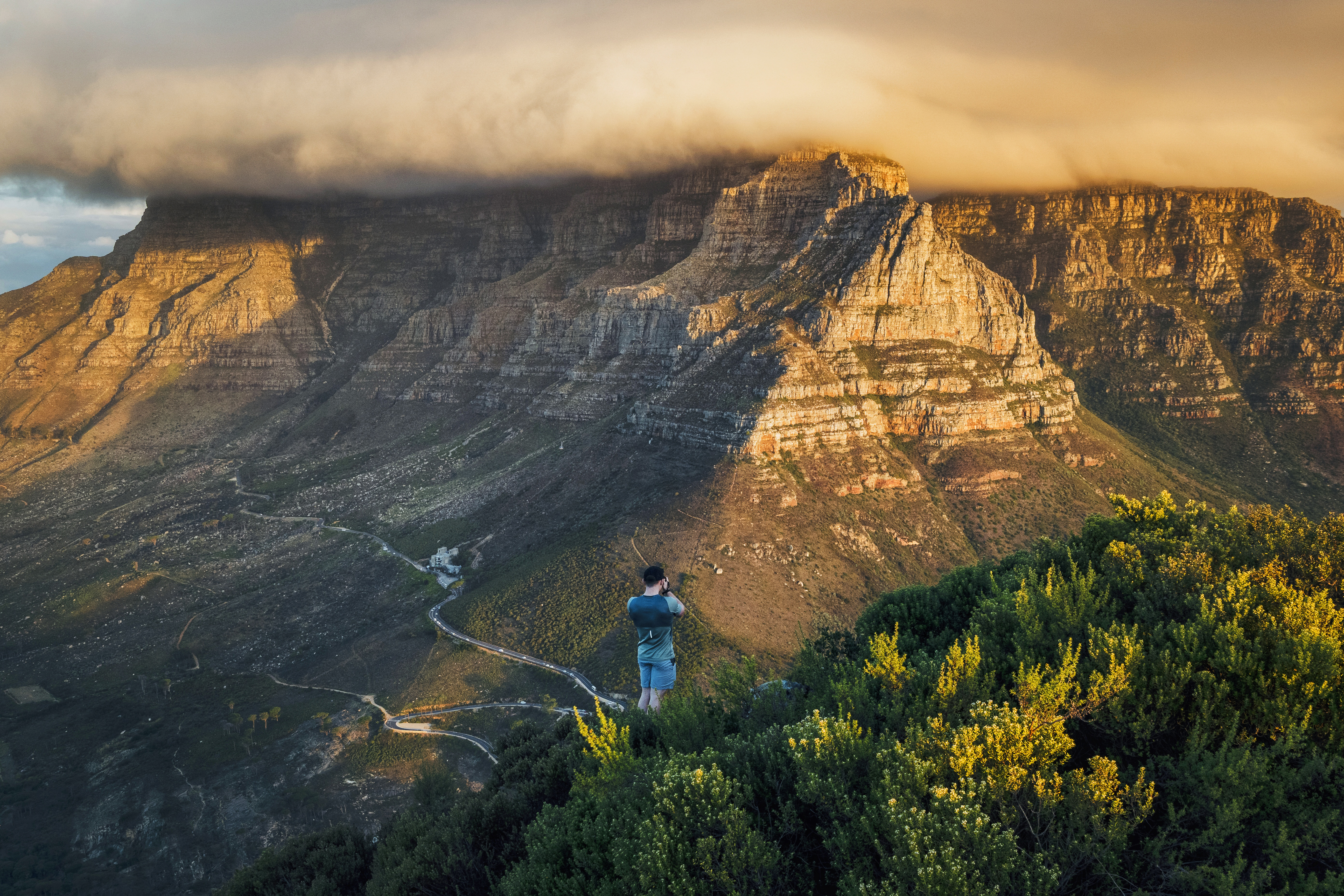 A Solo Hiker’s Guide to Lion’s Head, Cape Town